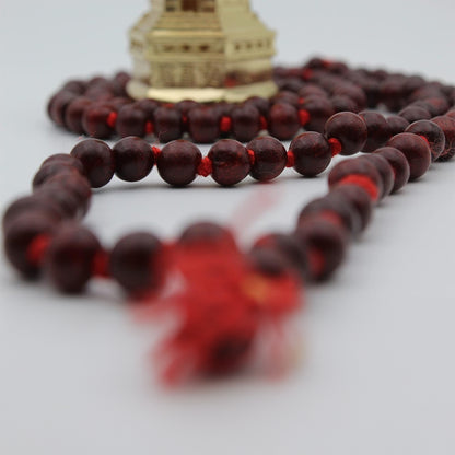 Lal Chandan Mala